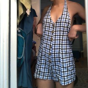 Gingham romper from Urban👌🏻